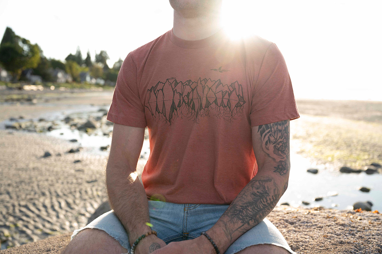 MOUNTAIN ROOTS - Unisex Eco Tee