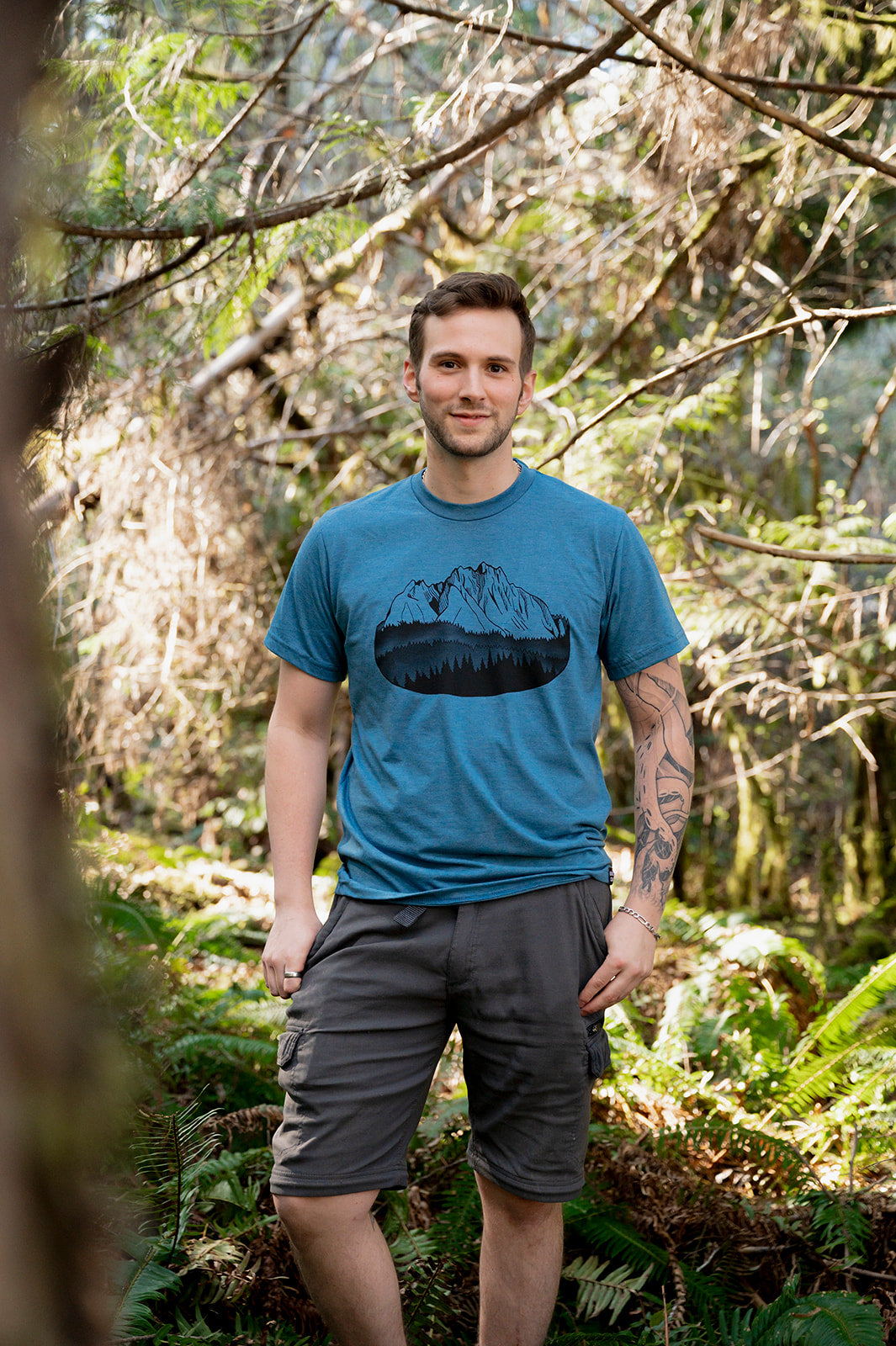 FLOATING ISLAND - Unisex Eco Tee - Heather Teal