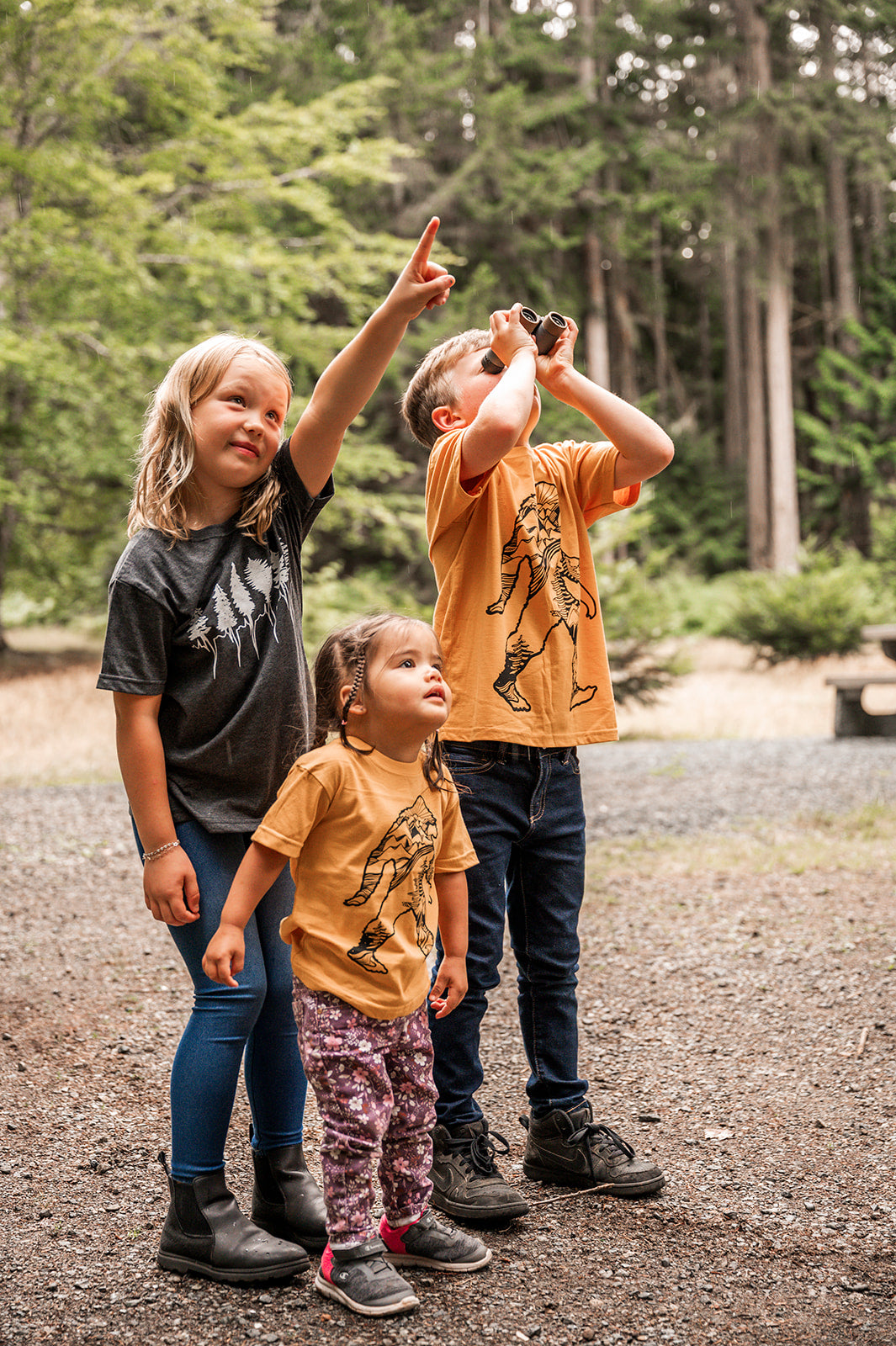 LITTLE TREELINE - Kids Eco Tee - Charcoal