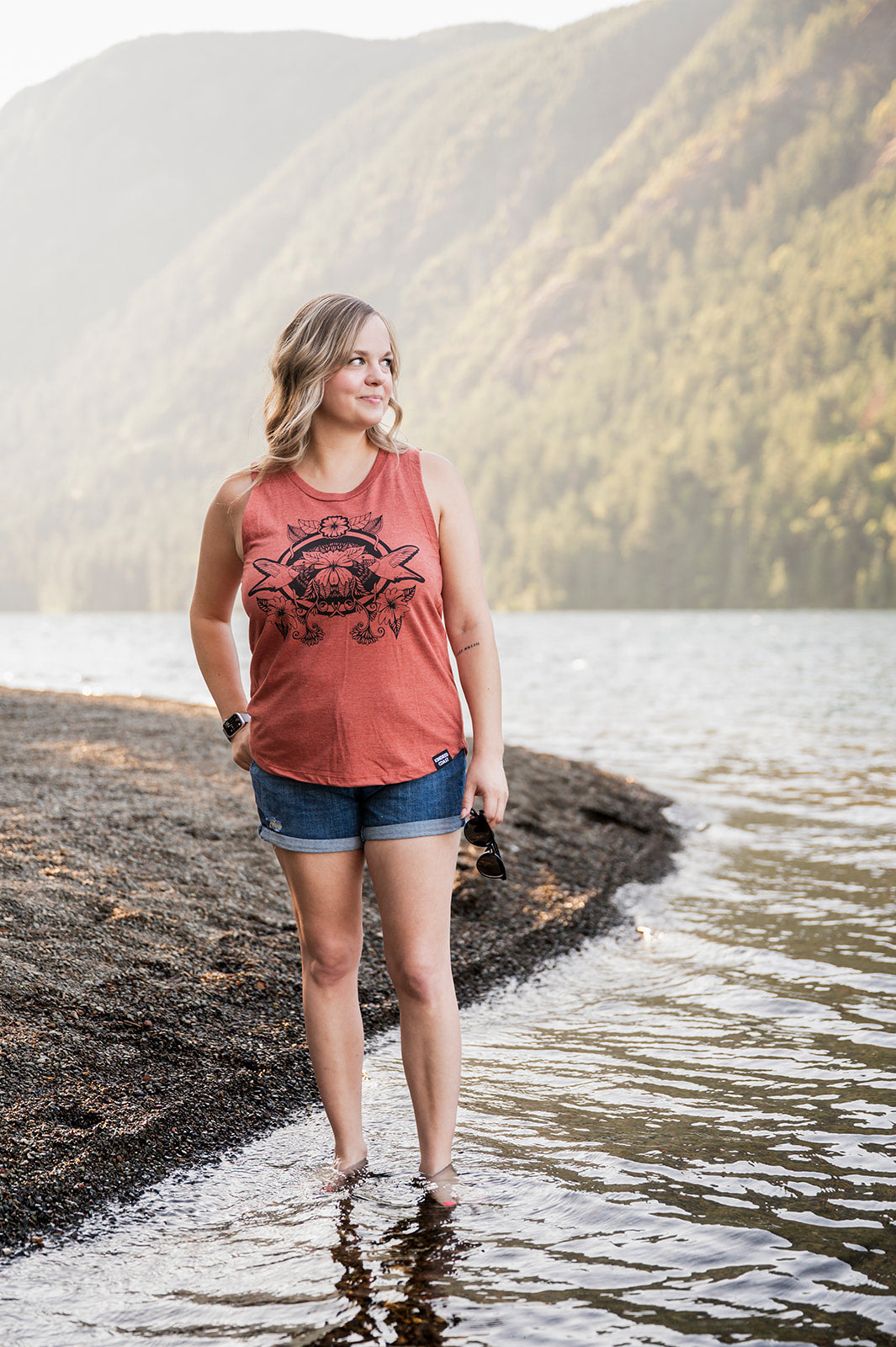 HUMMINGBIRD - Women's Tank - Rust