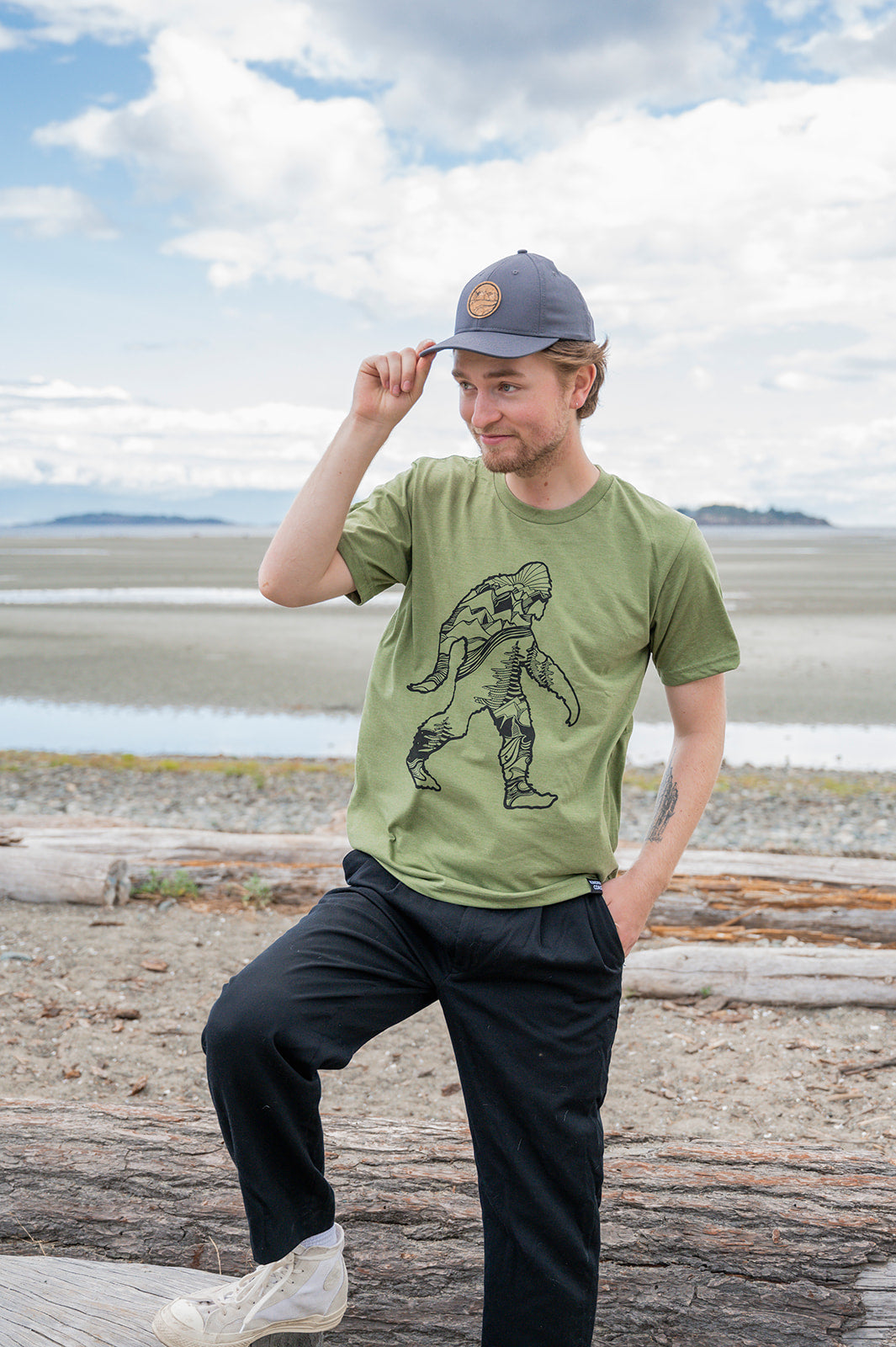 SASQUATCH- Unisex Eco Tee