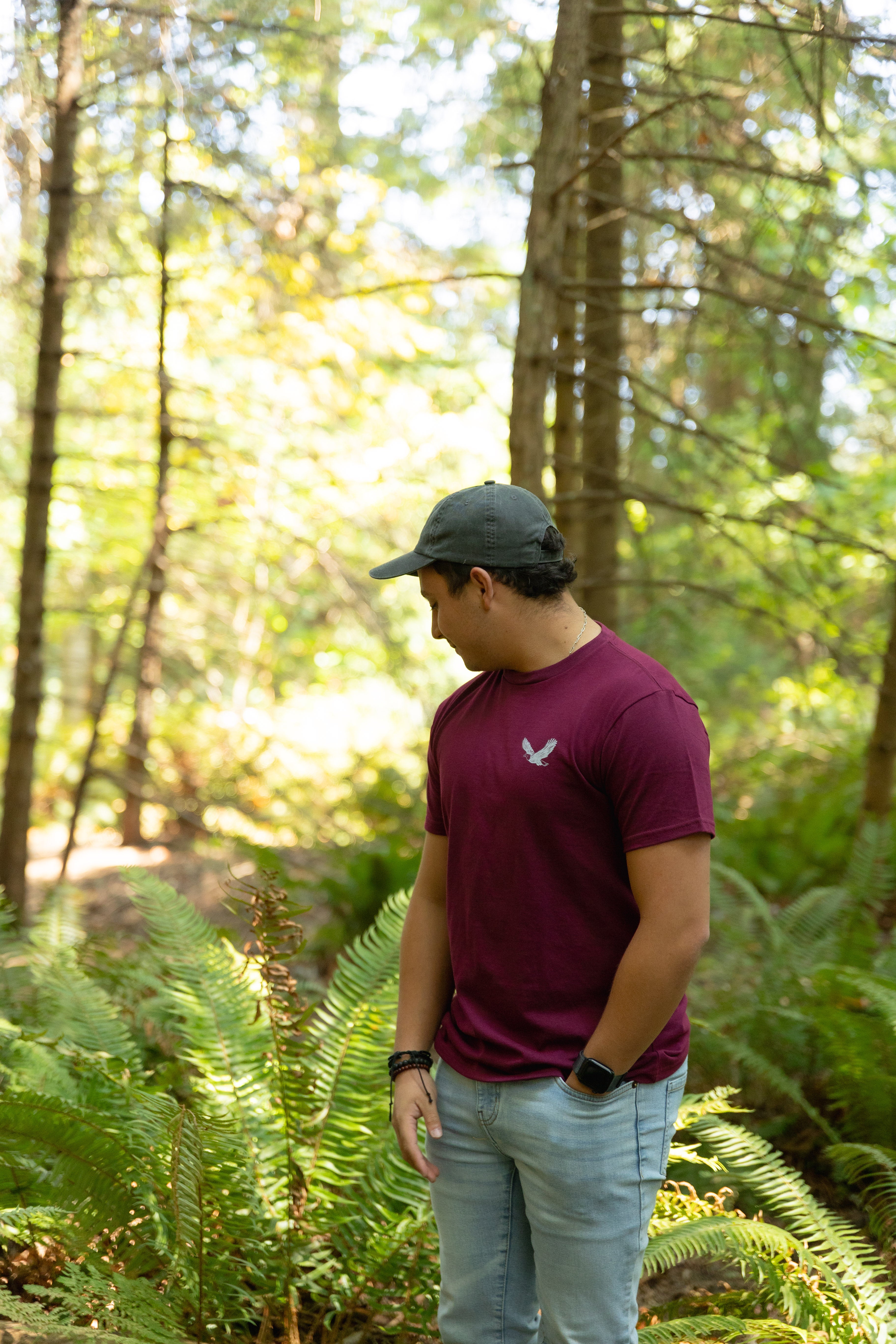 VAN ISLE LANDSCAPE - Unisex Organic Cotton Tee - Maroon