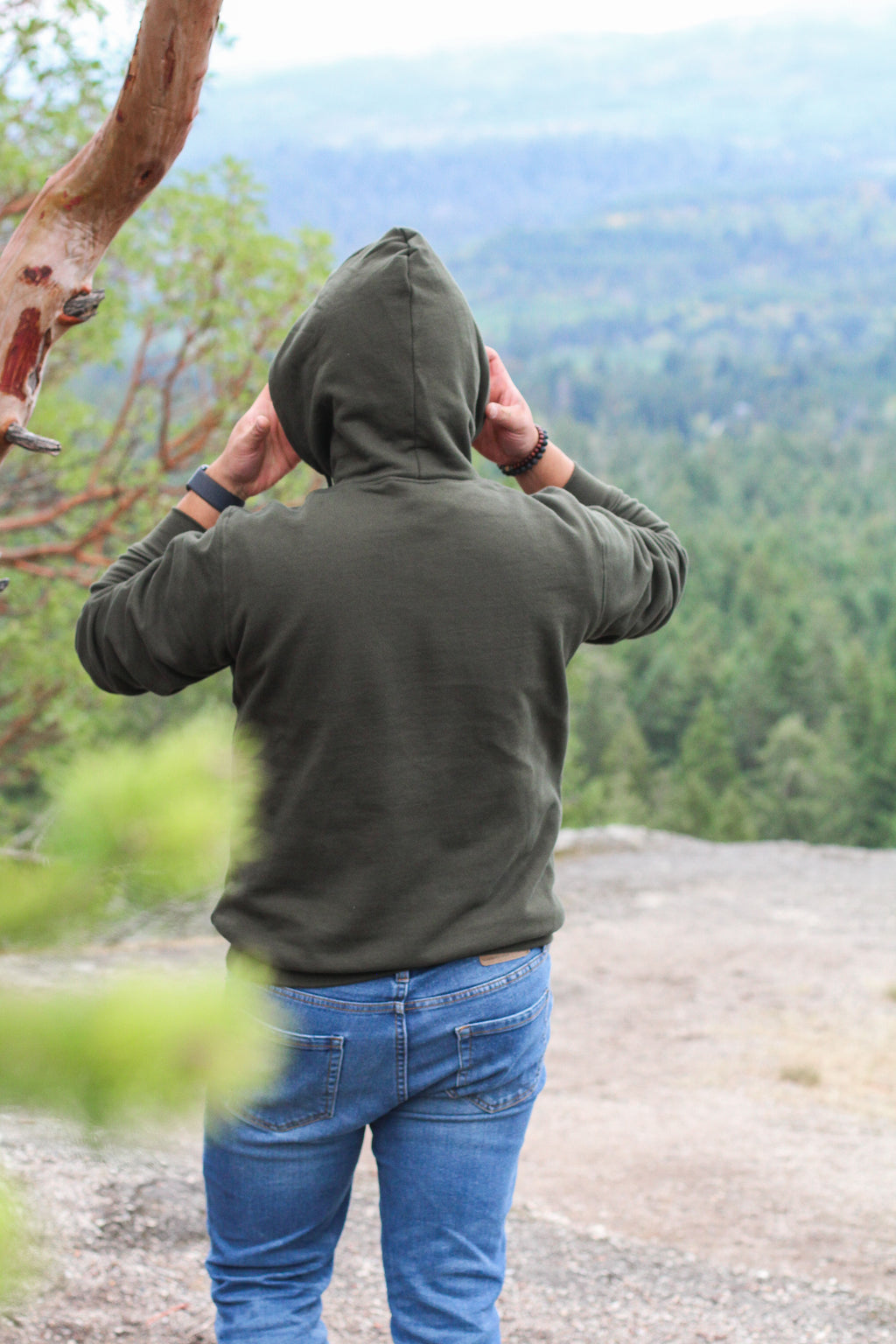 Blank apparel - Unisex Organic Cotton Hoodie - Olive