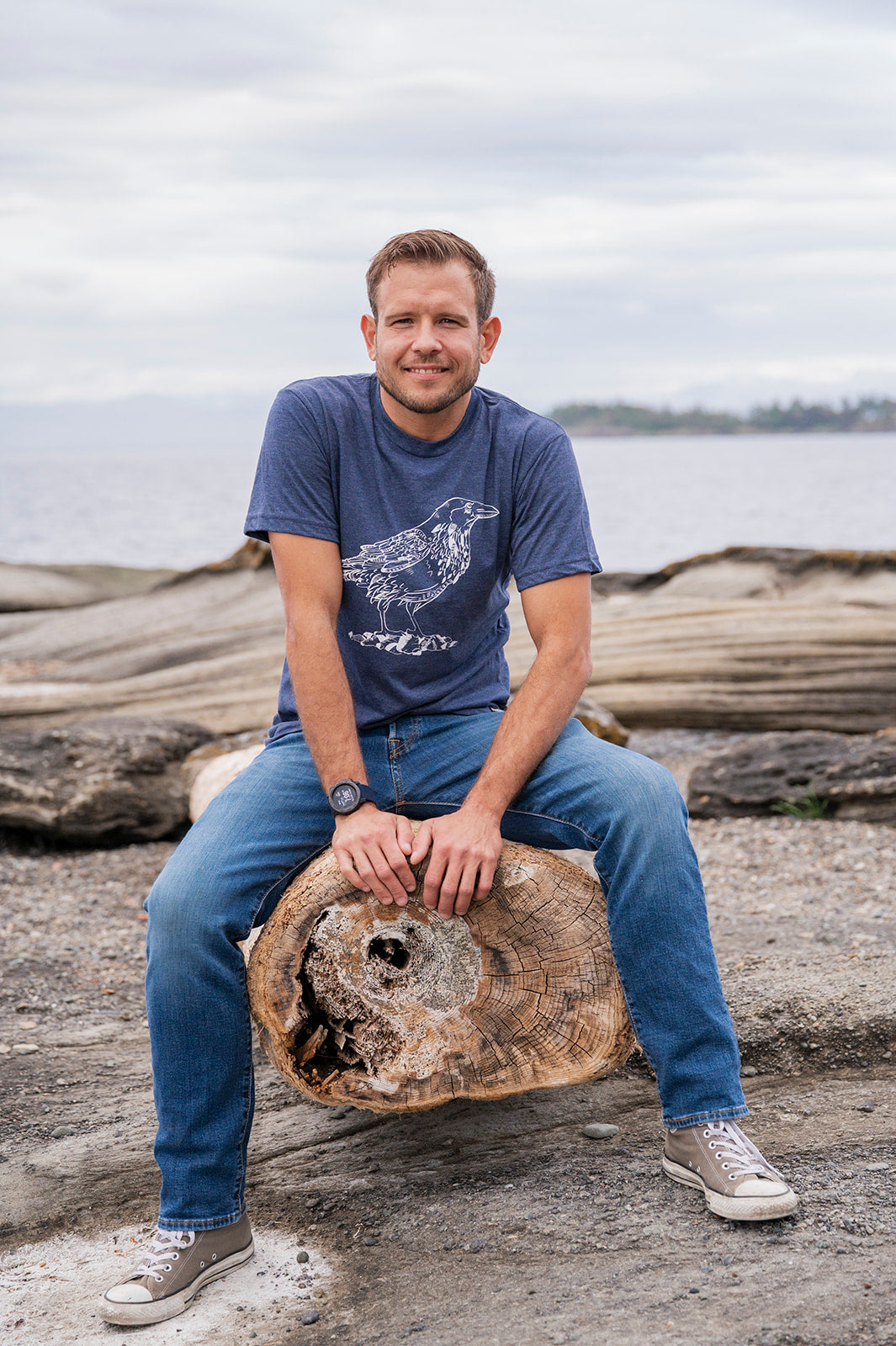 RAVEN - Unisex Eco Tee – KINDRED COAST