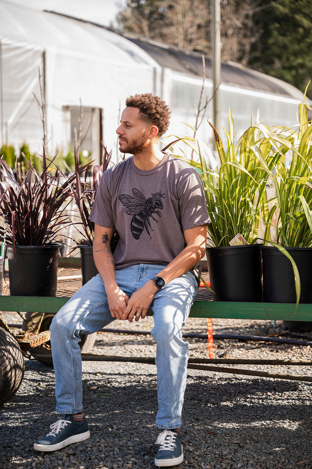 BEE - Unisex Eco Tee - Heather Brown