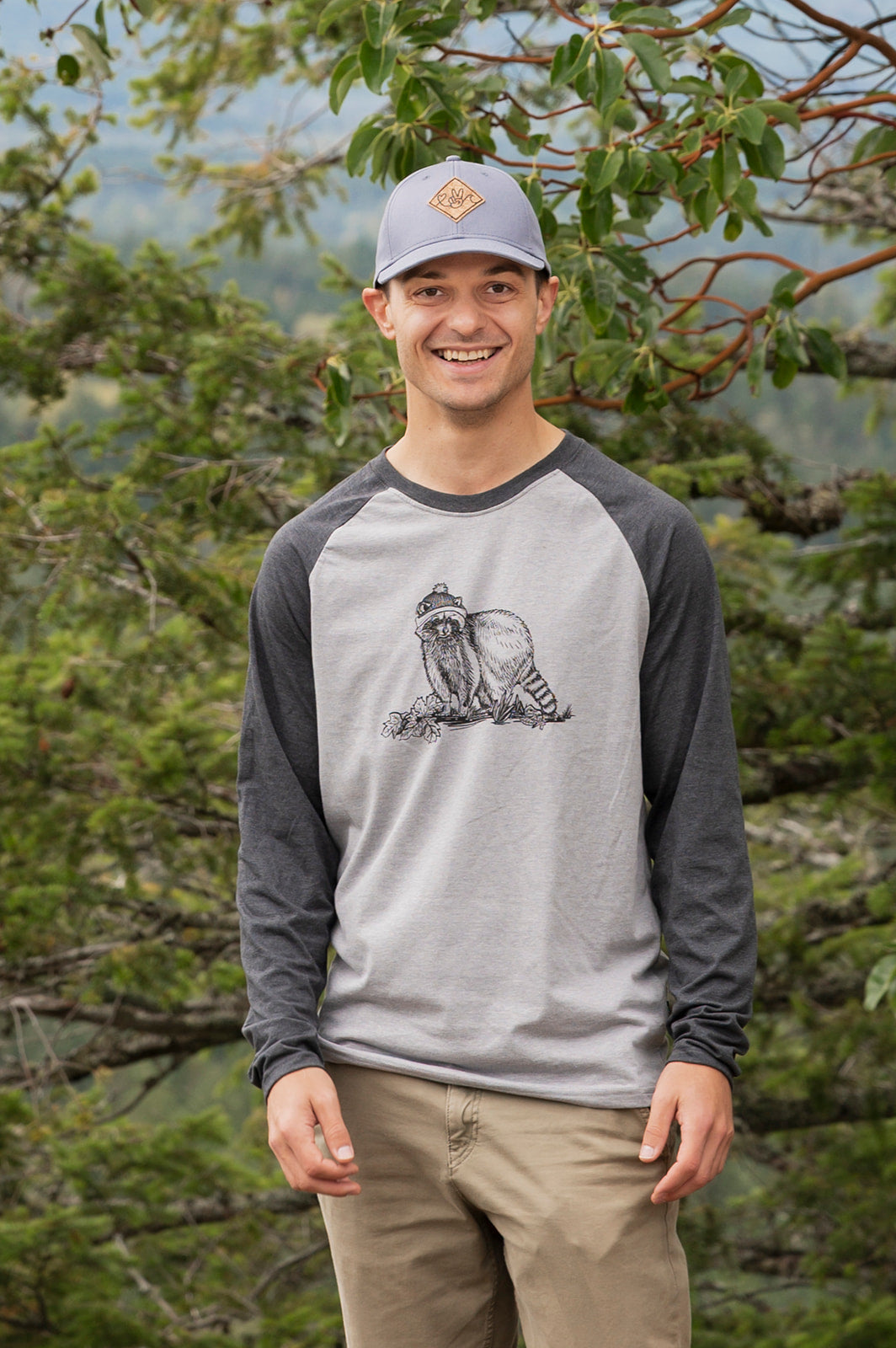 RACCOON - Unisex Eco Long Sleeve Tee