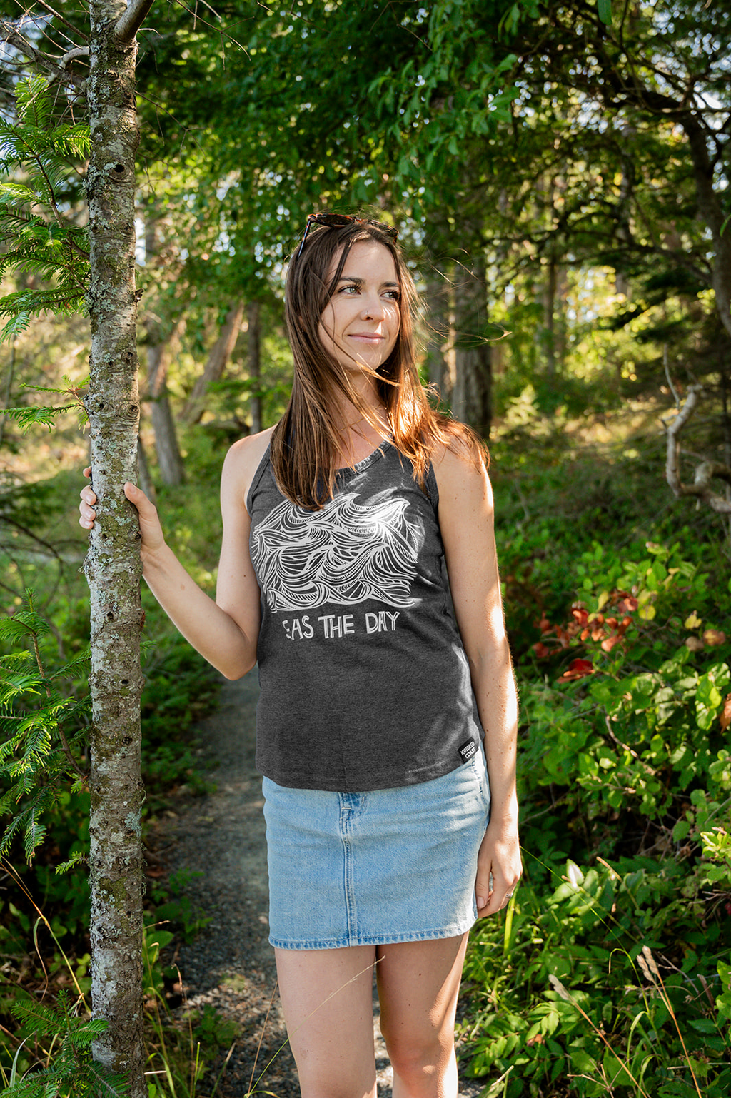 SEAS THE DAY - Women's Eco Tank Top - Heather Charcoal