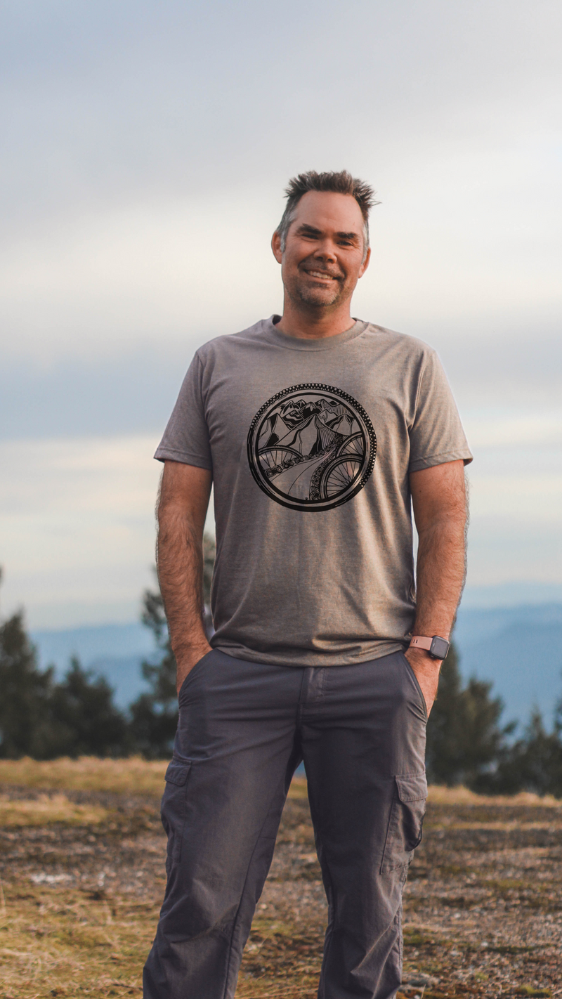 BIKE WORLD - Unisex Eco Tee