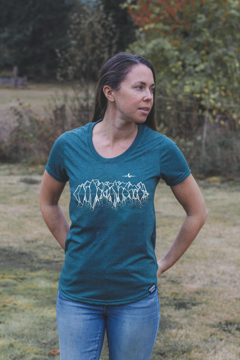 MOUNTAIN ROOTS - Womens Eco Tee